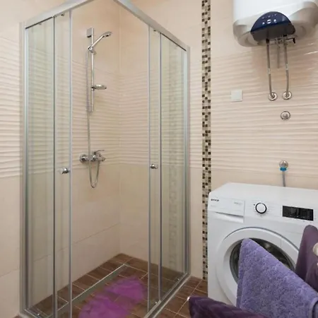 Hani 2 马卡尔斯卡