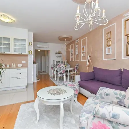 公寓 Hani 2 马卡尔斯卡